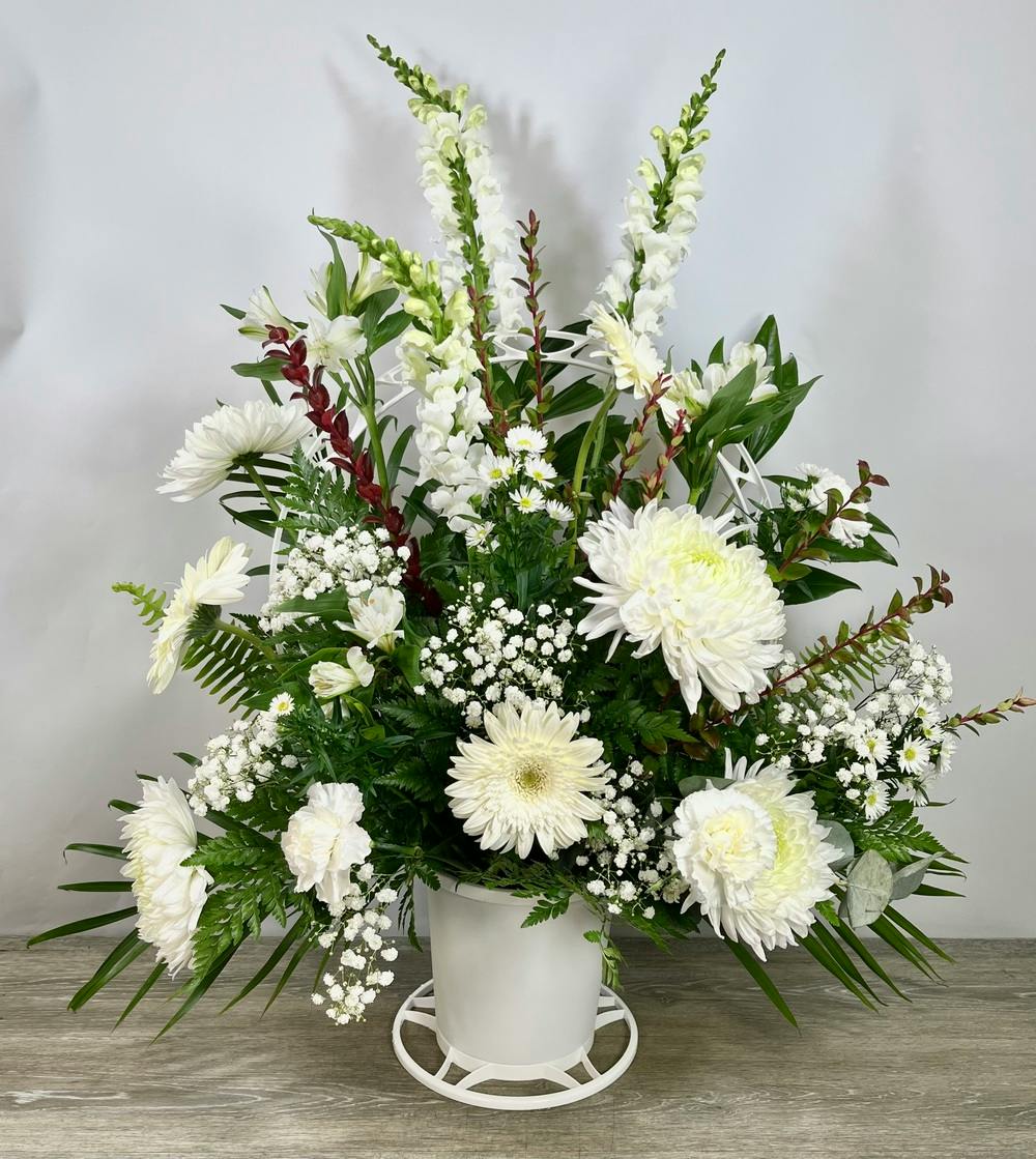 All White Remembrance Roanoke (VA) SameDay Flower Delivery