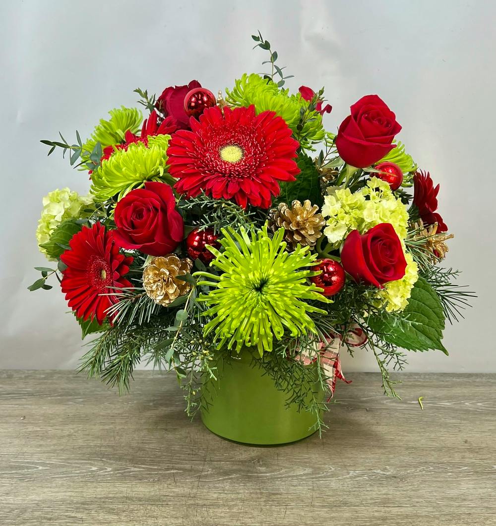 Holiday Cheer Roanoke (VA) SameDay Flower Delivery Flowers