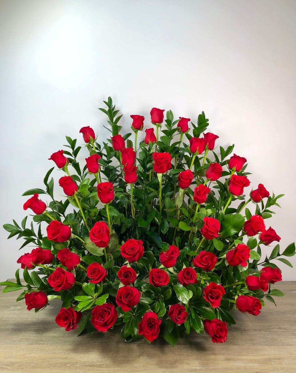 Royal Rose Surround Roanoke (VA) Funeral & Sympathy Flowers